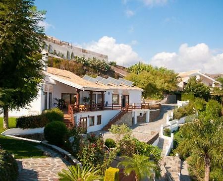 Villa Zorro Fugaz En Puntalara Nerja Exterior photo