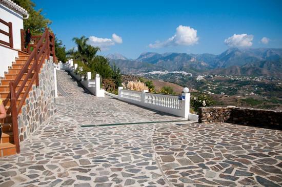 Villa Zorro Fugaz En Puntalara Nerja Exterior photo